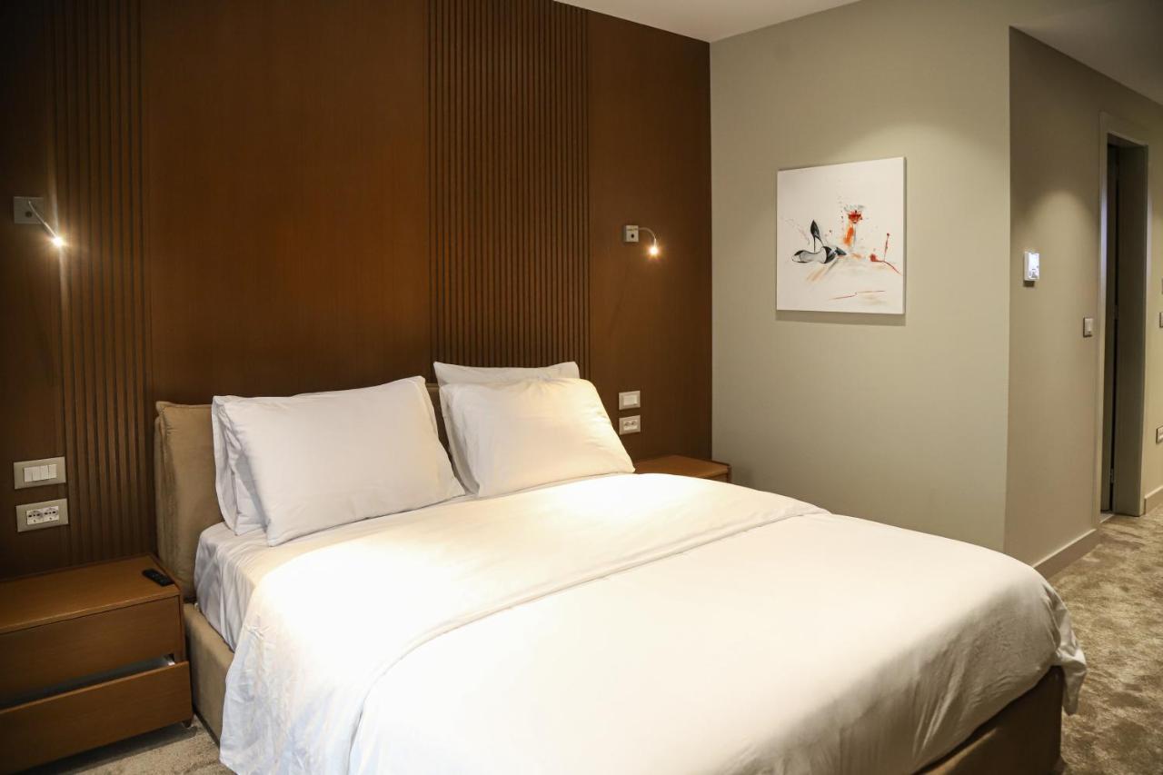 Urbanin Apartment & Hotel Tiranë Luaran gambar